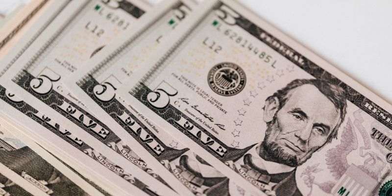E-wallet providers use encryption and monitoring safe deposit methods